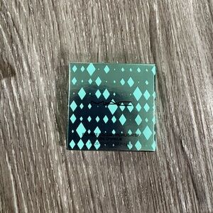 MAC Cosmetics Highlighter Compact - Teal Green Diamond Packaging